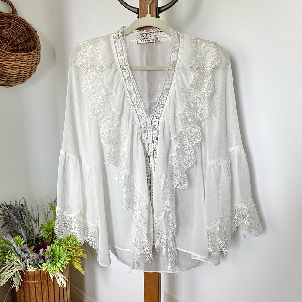 Alice + Olivia Jaden Lace Trimmed Bell Sleeve Sheer Gauze White Tunic Top Blouse - Picture 15 of 16